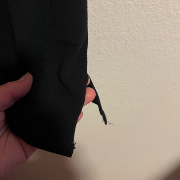 💃🏾 Set of Three Imperfect Zumba Tanks Size Large - Picture 2 of 15